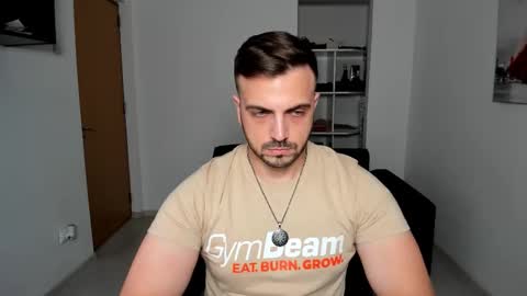 Snapshot of jace_thorne chatting on September 22, 5:34 pm Jace online show from September 22, 5:34 pm
