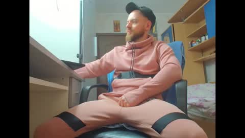 Jace online show from October 1, 5:11 am