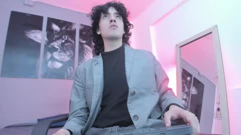 Jack  online show from February 4, 11:33 pm