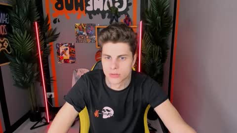 Snapshot of jack__wan chatting on October 15, 5:15 am Jack online show from October 15, 5:15 am