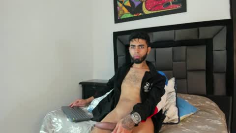 Jack bigdick1  online show from July 22, 3:09 am