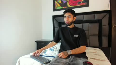 Jack bigdick1  online show from July 23, 3:04 am