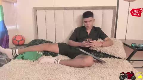 Snapshot of jack_castell chatting on October 19, 1:25 pm JACK CASTELL online show from October 19, 1:25 pm