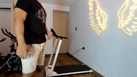 Jack online show from February 1, 3:05 am