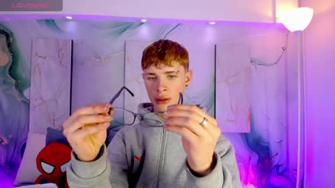 JACK  online show from April 4, 12:35 pm