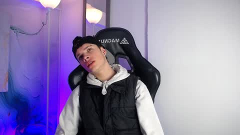 JACK  online show from March 21, 12:31 pm