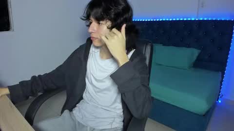 Jack online show from February 4, 3:23 am