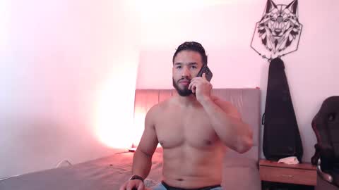 Snapshot of jack_master_muscle chatting on February 7, 6:34 pm jack and leah online show from February 7, 6:34 pm