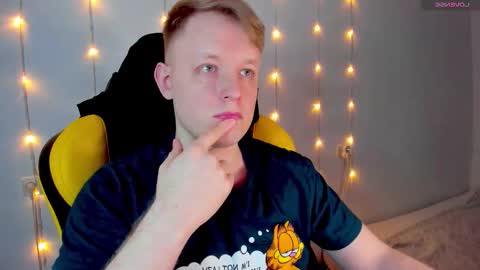 Anton online show from October 29, 1:52 am