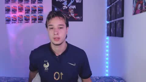 J online show from November 22, 10:04 am