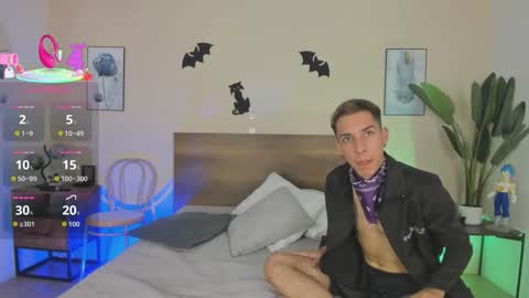 jack online show from October 10, 5:01 am