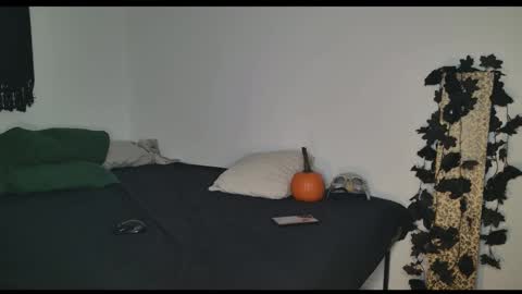 Snapshot of jackdesfeux chatting on October 3, 1:32 am Jack online show from October 3, 1:32 am