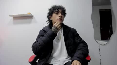 Snapshot of jackestaylor chatting on November 2, 5:01 am Jackes Taylor online show from November 2, 5:01 am