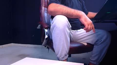 Snapshot of jackethann chatting on September 18, 6:26 am JackEthan online show from September 18, 6:26 am