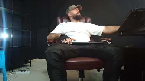 Snapshot of jackethann chatting on December 18, 6:53 am JackEthan online show from December 18, 6:53 am