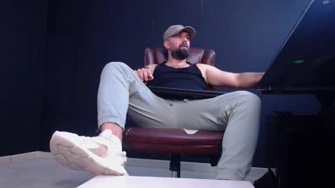 JackEthan online show from October 19, 5:34 am