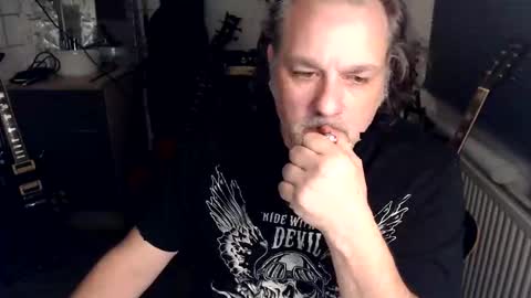 Jack independent model  online show from May 2, 9:17 pm