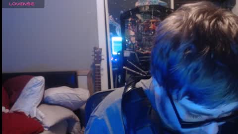 Snapshot of jackoffjared chatting on December 21, 1:15 am jackoffjared online show from December 21, 1:15 am