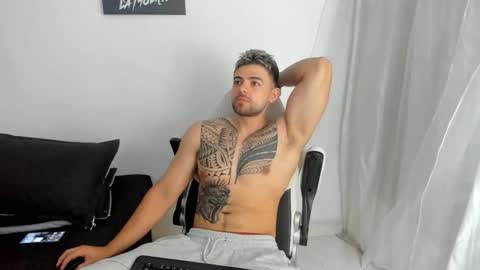 Snapshot of jackpit77 chatting on September 22, 5:40 am jackpit77 online show from September 22, 5:40 am
