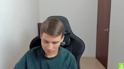 Snapshot of jackson_millers chatting on March 6, 1:27 am Jack online show from March 6, 1:27 am