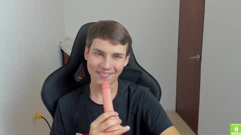 Snapshot of jackson_millers chatting on March 8, 3:05 am Jack online show from March 8, 3:05 am