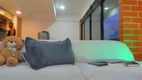 Jackson Wayne online show from April 25, 11:13 pm