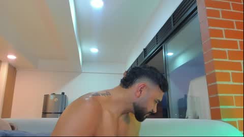 Jackson Wayne online show from April 26, 11:23 pm