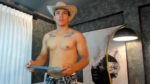 Snapshot of jacksonbell9 chatting on January 21, 12:56 pm Jackson Bell online show from January 21, 12:56 pm