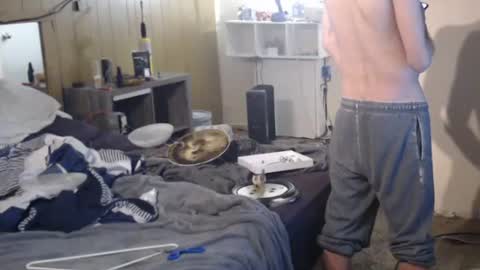 Snapshot of jacksonmale1974 chatting on January 29, 11:04 pm funtimes49203 online show from January 29, 11:04 pm