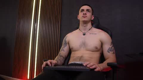 Jackson Olsen online show from June 10, 9:04 pm