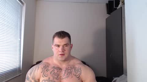 Snapshot of jackyhuge chatting on February 16, 9:15 am Jacky online show from February 16, 9:15 am