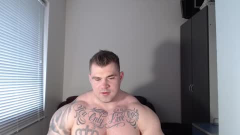 Snapshot of jackyhuge chatting on March 1, 1:07 pm Jacky online show from March 1, 1:07 pm