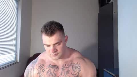 Snapshot of jackyhuge chatting on January 8, 10:15 am Jacky online show from January 8, 10:15 am