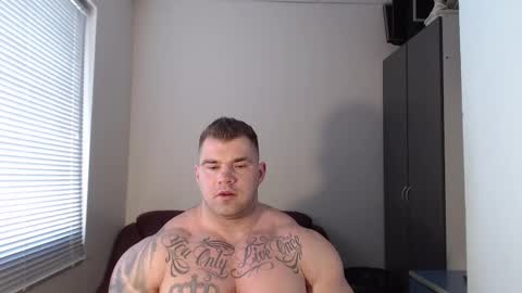 Snapshot of jackyhuge chatting on February 19, 10:34 am Jacky online show from February 19, 10:34 am