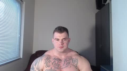 Snapshot of jackyhuge chatting on December 31, 11:20 am Jacky online show from December 31, 11:20 am