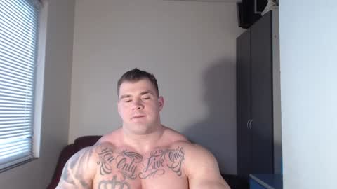 Snapshot of jackyhuge chatting on January 13, 7:54 am Jacky online show from January 13, 7:54 am