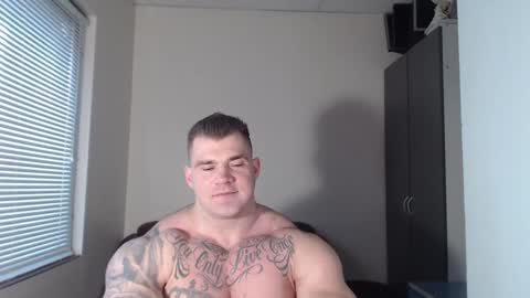 Snapshot of jackyhuge chatting on December 19, 11:07 am Jacky online show from December 19, 11:07 am