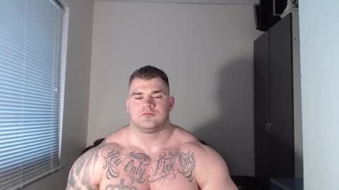Snapshot of jackyhuge chatting on February 18, 7:43 am Jacky online show from February 18, 7:43 am