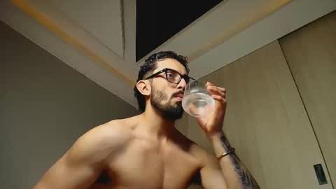 jacob__adams online show from March 16, 5:44 am