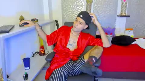 jacob_blackwell online show from December 4, 11:01 pm