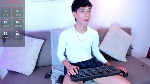jacob_colliins online show from May 29, 3:05 am