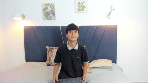 jacob_cum23 online show from June 23, 2:54 pm