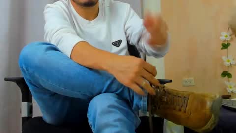 Snapshot of jacob_lewitt chatting on March 3, 9:34 pm Jacob online show from March 3, 9:34 pm