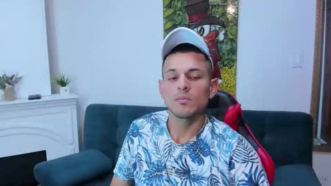 jacob_stonne online show from April 21, 11:16 am