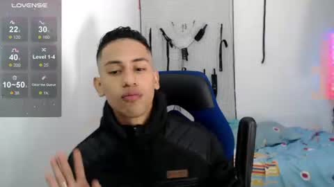 Snapshot of jacob_wolf_xxx chatting on September 19, 6:14 am jacob online show from September 19, 6:14 am
