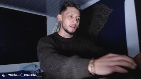 Michael Caicedo online show from June 20, 4:28 am