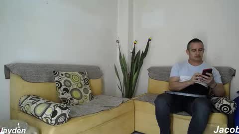 Jacob And Jayden online show from November 6, 9:18 pm