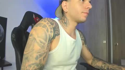 Snapshot of jacobb116 chatting on September 18, 10:01 pm jacobb116 online show from September 18, 10:01 pm
