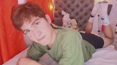 jacobelord online show from April 14, 12:49 pm