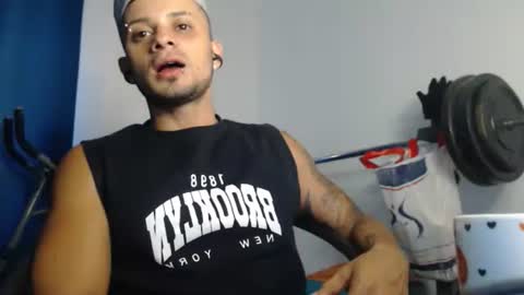 jacobjamess online show from January 18, 10:17 pm